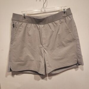 Public Rec Men's Gray Performance Flex Pull-On Shorts Sz 32 Training Workout